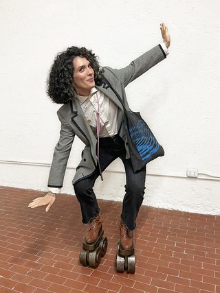 A prova di scemo (autoritratto), Portrait of Laura Paja on roller skates, Photo © Umberto Cavenago